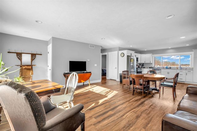 619 137th Avenue, Wayland, MI 49348