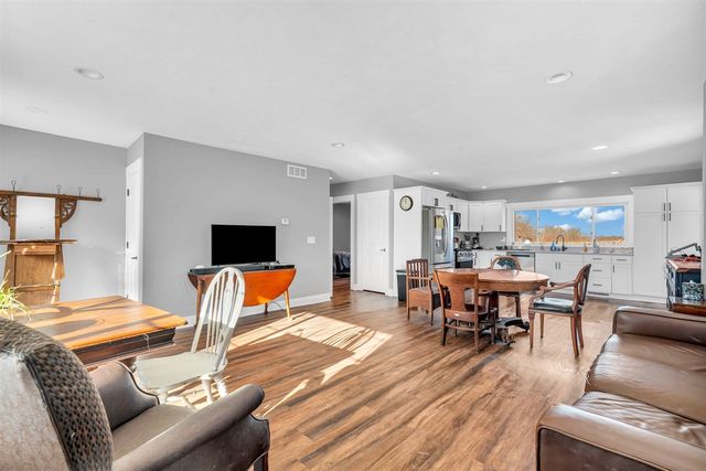 619 137th Avenue, Wayland, MI 49348