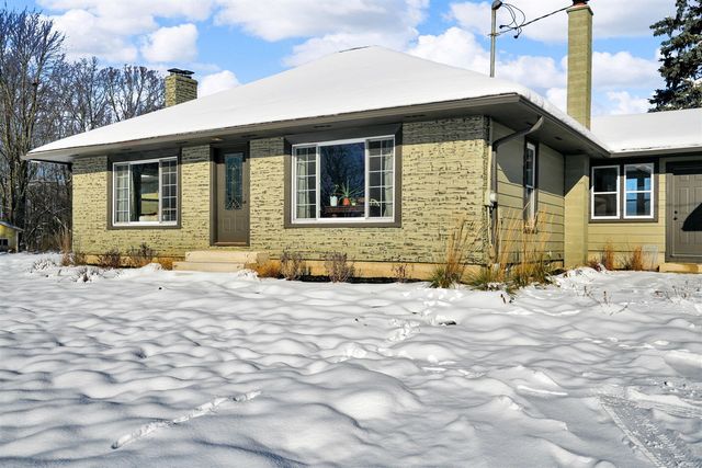 619 137th Avenue, Wayland, MI 49348