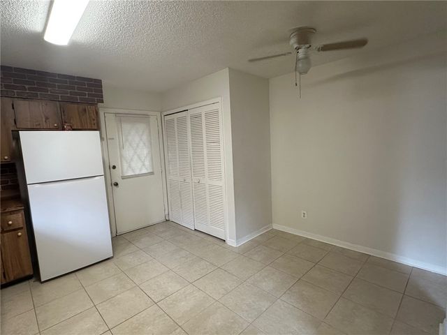 25 44th Avenue, Vero Beach, FL 32968