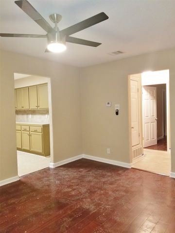 12116 Hoblitzelle Drive, Dallas, TX 75243