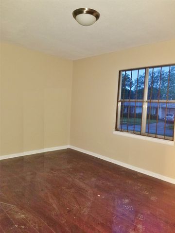 12116 Hoblitzelle Drive, Dallas, TX 75243