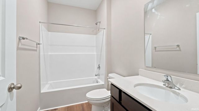 6903 Jerome Park Place, Fort Wayne, IN 46835