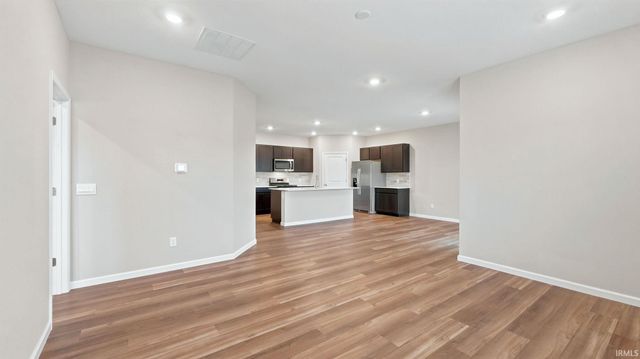 6903 Jerome Park Place, Fort Wayne, IN 46835