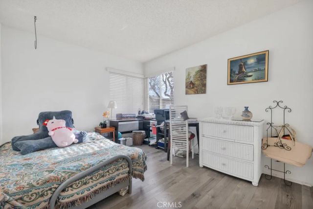 5154 Village 5, Camarillo, CA 93012