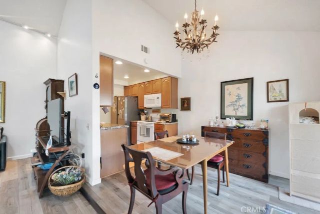 5154 Village 5, Camarillo, CA 93012