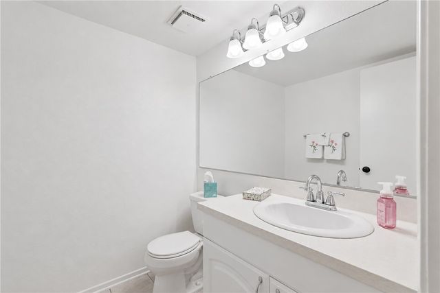 871 W 13th 3, Azusa, CA 91702