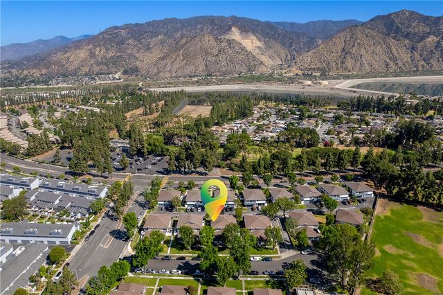 871 W 13th 3, Azusa, CA 91702