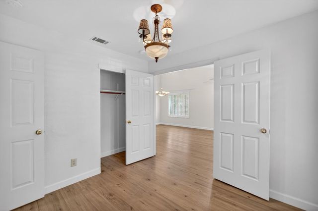 949 Takami Ct, Rio Linda, CA 95673