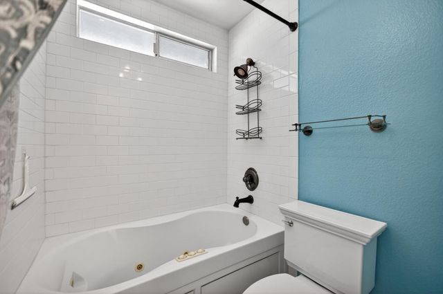 949 Takami Ct, Rio Linda, CA 95673
