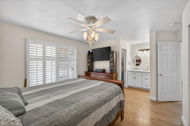 949 Takami Ct, Rio Linda, CA 95673