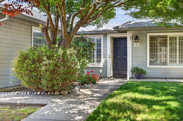 949 Takami Ct, Rio Linda, CA 95673