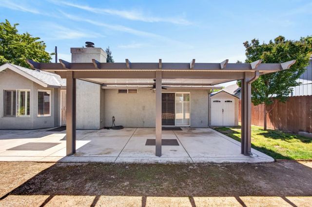 949 Takami Ct, Rio Linda, CA 95673