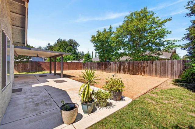 949 Takami Ct, Rio Linda, CA 95673