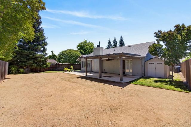 949 Takami Ct, Rio Linda, CA 95673
