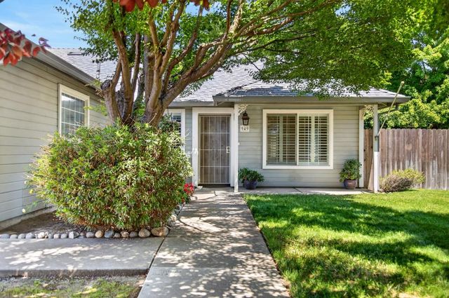 949 Takami Ct, Rio Linda, CA 95673