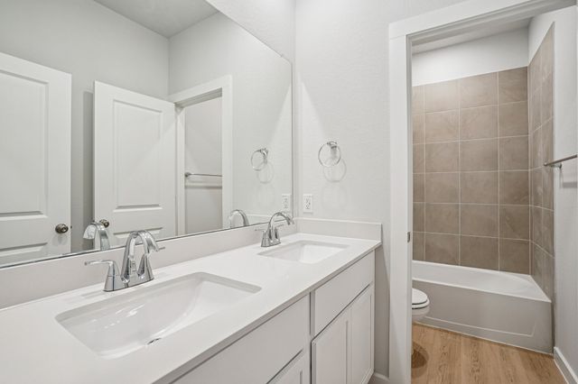 1613 Mahogany Avenue, Alvarado, TX 76009