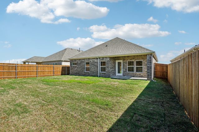 1613 Mahogany Avenue, Alvarado, TX 76009