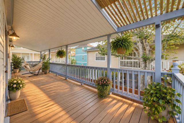 920 Grove Road, Clear Lake Shores, TX 77565
