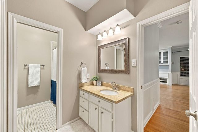 920 Grove Road, Clear Lake Shores, TX 77565