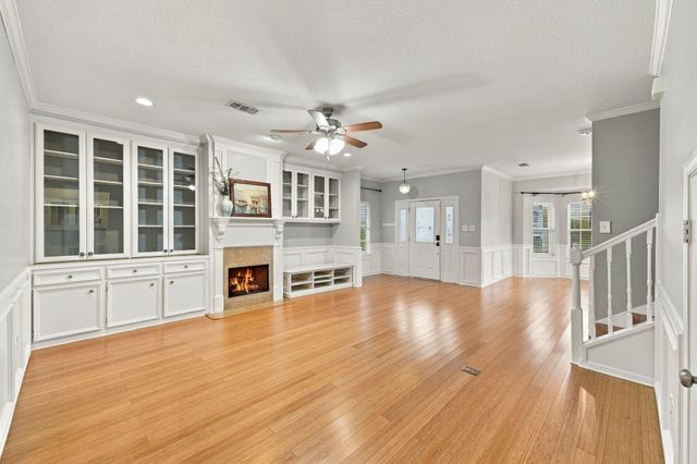 920 Grove Road, Clear Lake Shores, TX 77565