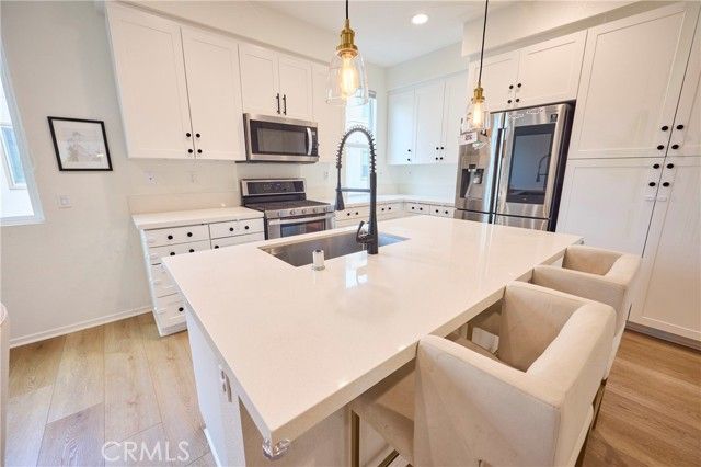 1128 Via Lucero, Oceanside, CA 92056