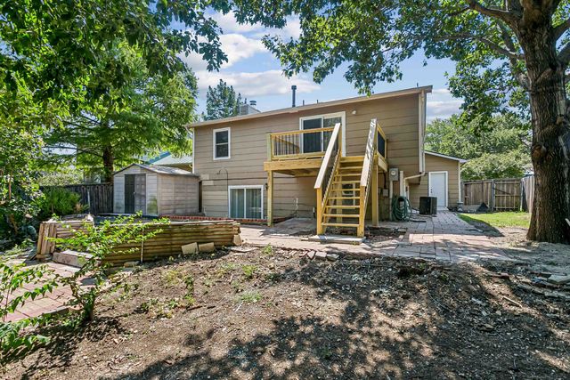 10702 E Bluestem St, Wichita, KS 67207