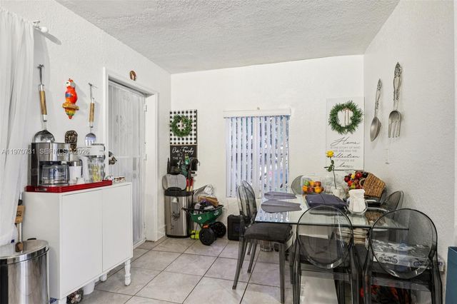 6402 NW 8th Ave, Miami, FL 33150