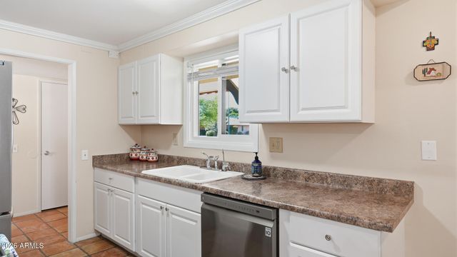 10702 W WILLOWBROOK Drive, Sun City, AZ 85373