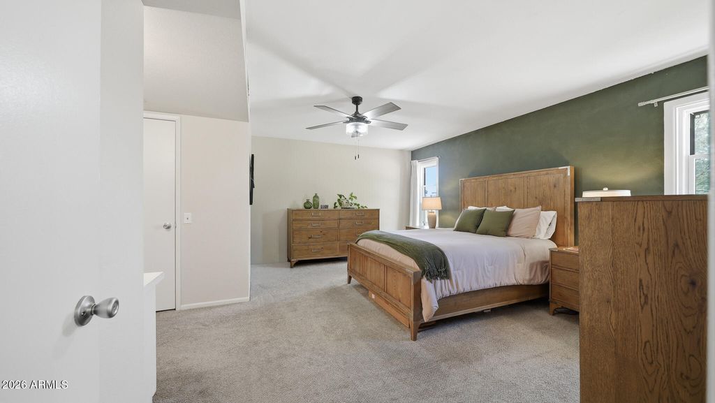 Image 20 of property listing at 10702 W WILLOWBROOK Drive, Sun City, AZ 85373