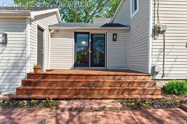 207 N Church, Ortonville, MI 48462