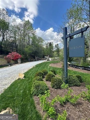 130 Cove View Lane, Clarkesville, GA 30523