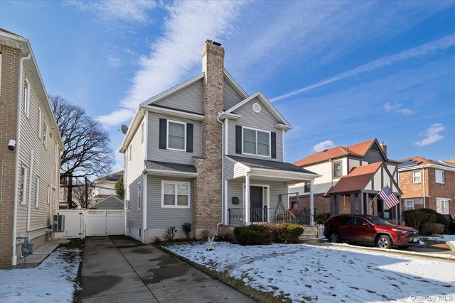 8424 252nd Street, Bellerose, NY 11426