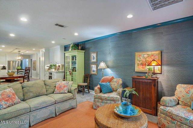 4685 E Cheryl Drive, Jackson, MS 39211