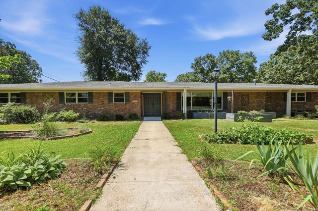 7309 Woodside Lane, Little Rock, AR 72205