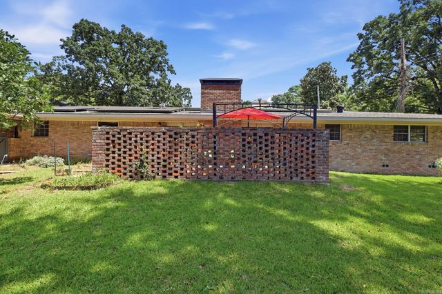 7309 Woodside Lane, Little Rock, AR 72205