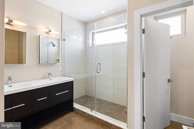 1443 S COLORADO ST, Philadelphia, PA 19146