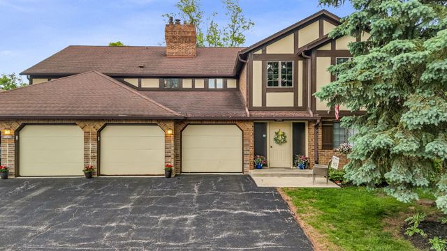 13253 S Oak Ridge Trail 2B, Palos Heights, IL 60463