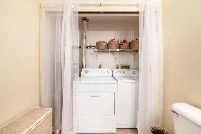 4474 Greystone Village Drive, 5D, Columbus, OH 43228