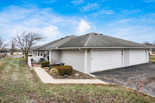 4474 Greystone Village Drive, 5D, Columbus, OH 43228