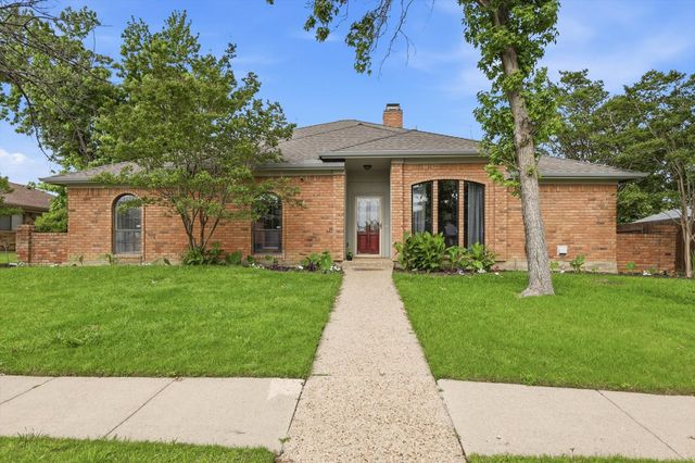 1629 Parkside Trail, Lewisville, TX 75077