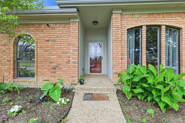 1629 Parkside Trail, Lewisville, TX 75077