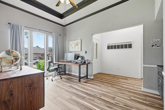 1629 Parkside Trail, Lewisville, TX 75077