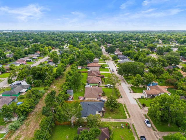 5607 Flamingo Drive, Houston, TX 77033