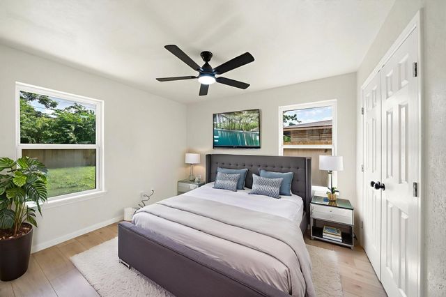 5607 Flamingo Drive, Houston, TX 77033