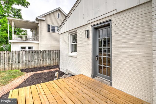 271 N RACE ST, Middletown, PA 17057