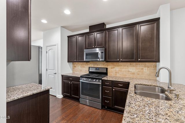1010 Contessa Drive, Cary, NC 27513