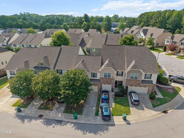 1010 Contessa Drive, Cary, NC 27513