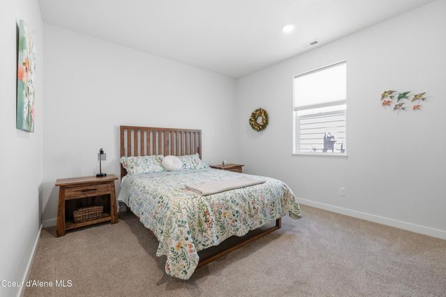 5163 E Norma Ave, Post Falls, ID 83854