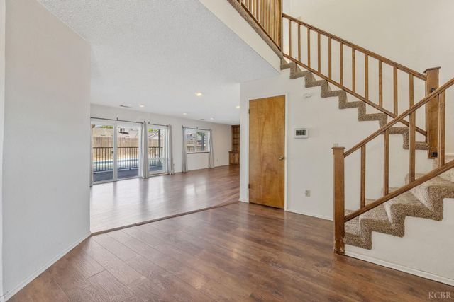 557 Beechwood Circle, Lemoore, CA 93245